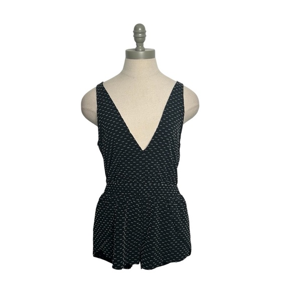 Free People Movement Black Jog It Off Active Romper Onesie Women’s Size XS - Picture 3 of 13